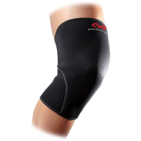 McDavid Compression Sleeve Knästöd 401